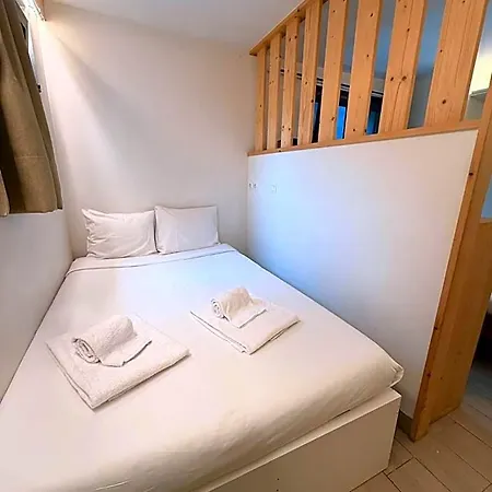 Le Hotel 2*