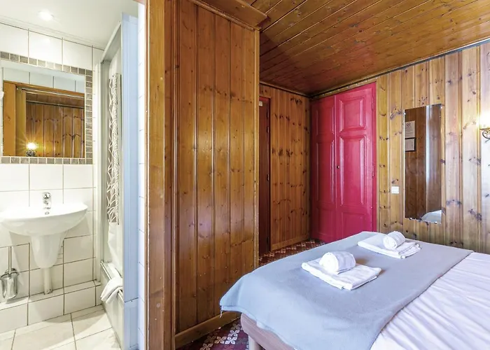 Hotel Le 2*
